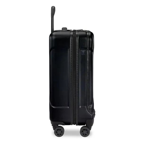 Briggs & Riley TORQ Collection Domestic Carryon Spinner