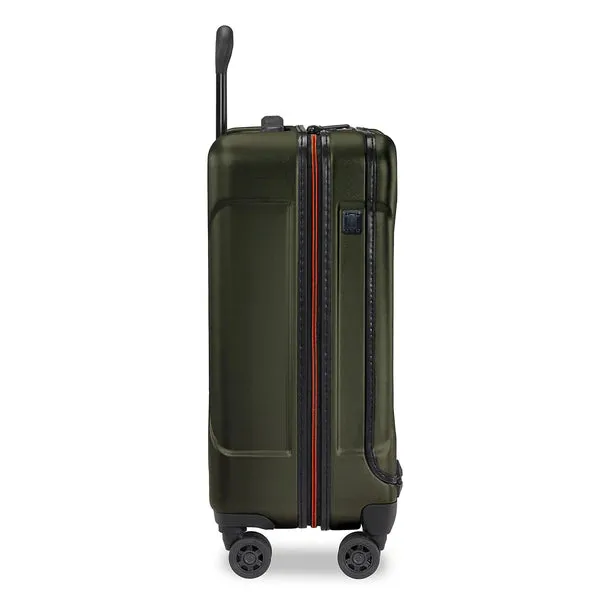 Briggs & Riley TORQ Collection Domestic Carryon Spinner