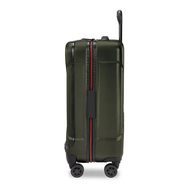 Briggs & Riley TORQ Collection Domestic Carryon Spinner