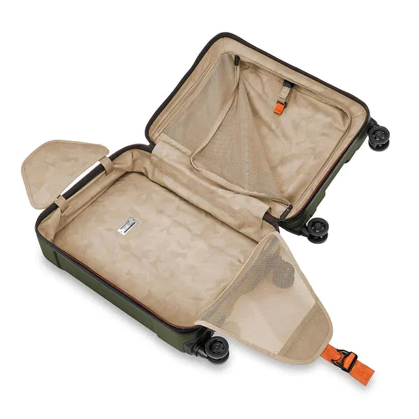 Briggs & Riley TORQ Collection Domestic Carryon Spinner