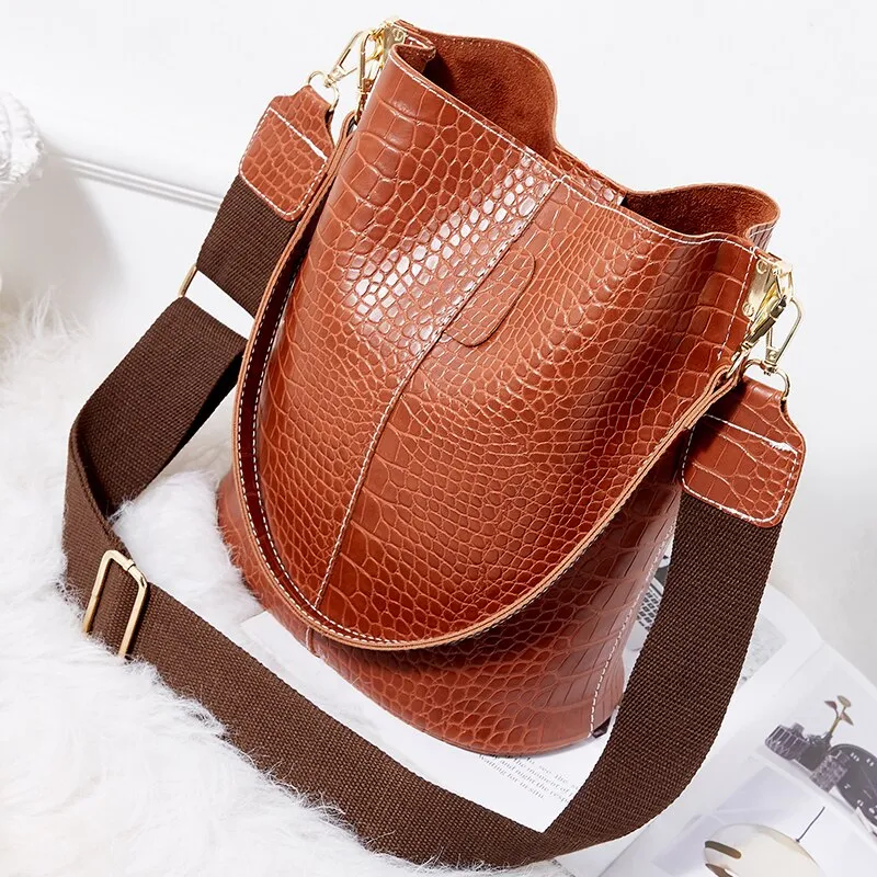 Christmas Gift Crocodile Crossbody Bags For Women 2020 Hot Shoulder Bag Luxury Handbags Women Bags Designer PU Leather Bucket Bag Mochila Sac