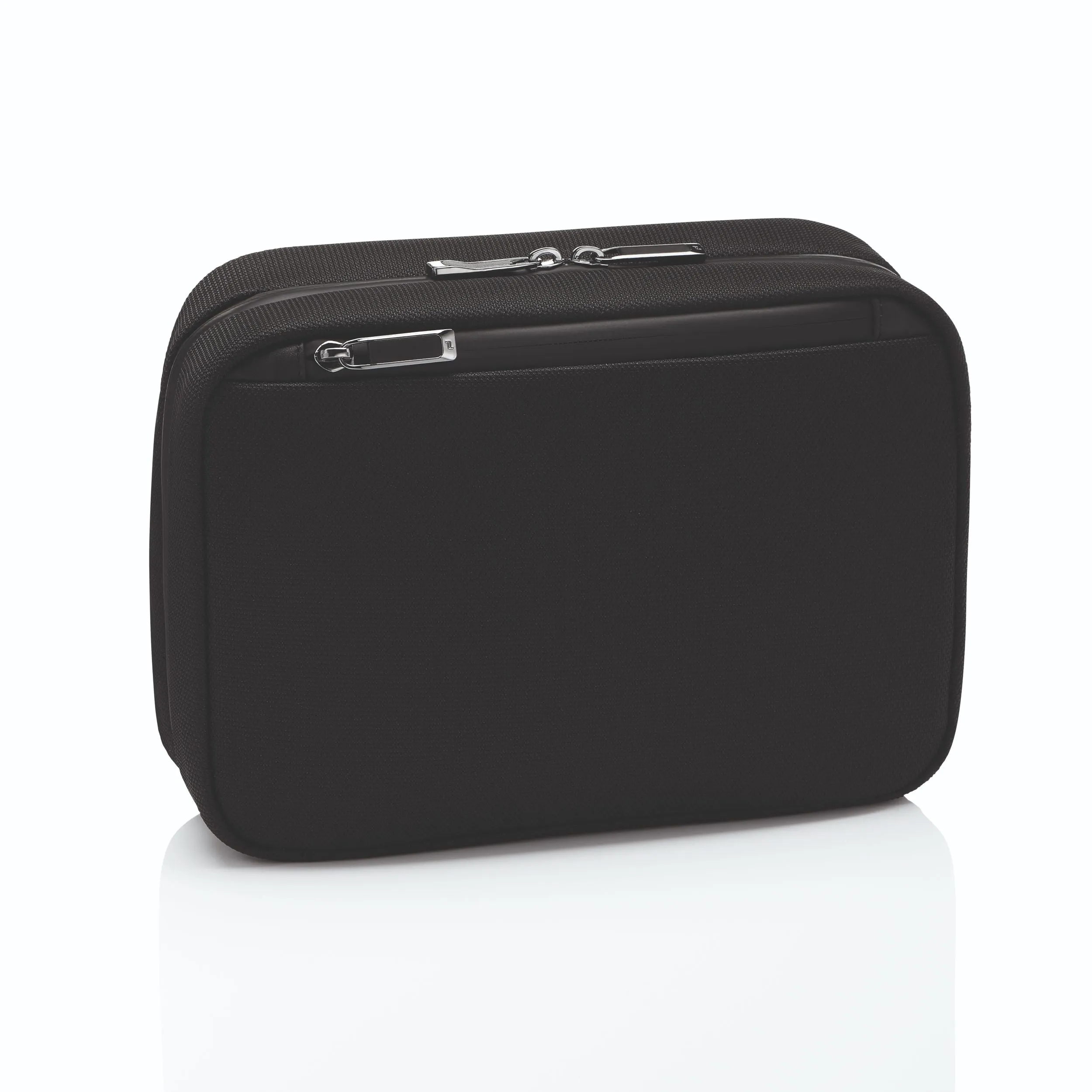 PD Roadster Nylon Washbag by BRIC’S