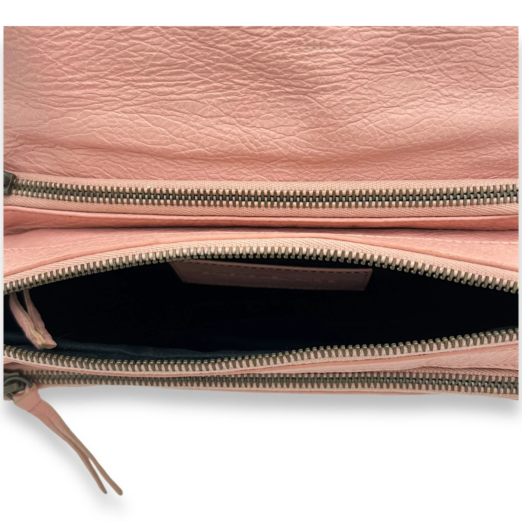 Tool Kit Crossbody Bag Pink in Lambskin, Gold hardware